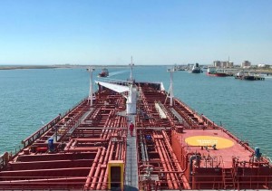 Vista del Puerto de Huelva desde un buque que entra. / Foto: APH.