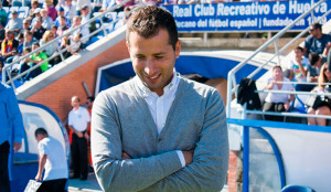 Ángel López, entrenador del Recreativo de Huelva. / Foto: Pablo Sayago.