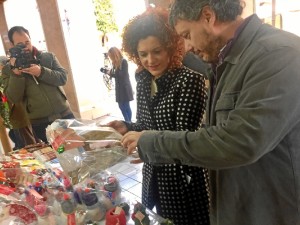 Mercadillo solidario3