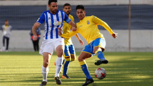 Antonio Núñez fue una de las caras nuevas en el once albiazul en Las Palmas. / Foto: www.udlaspalmas.es.