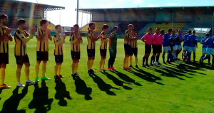 Prolegómenos del partido entre el San Roque y el Xerez Deportivo. / Foto: @XerezCD_OFICIAL.