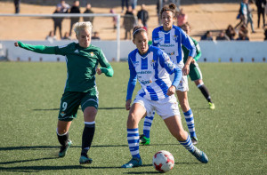 Pocas ocasiones se vieron en el derbi andaluz de la Liga Iberdrola. / Foto: www.lfp.es.