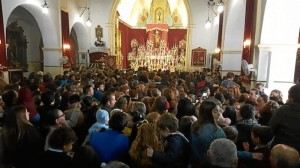 Los luceneros aguardan ya el momento de acompañar al patrón en su salida