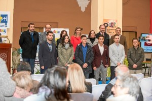 Foto de familia de la entrega del premio de la Cátedra Aguas de Huelva. 