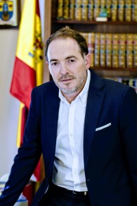 Sebastián Fernández, alcalde de Villalba del Alcor.