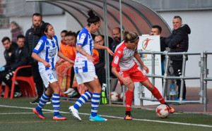 El Sporting mantiene la ventaja de cuatro puntos sobre la zona de descenso, que marca precisamente el Santa Teresa. / Foto: www.lfp.es.