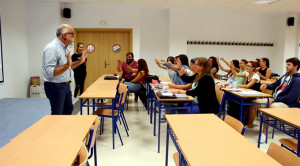 Los cuentos con mentiras es una técnica inventada por él.