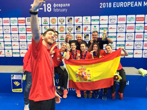 El equipo español, feliz con la medalla de bronce conseguida. / Foto: @Bad_Esp.