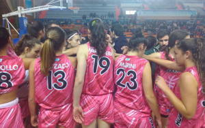 Las jugadoras del Tie Break Conquero celebran su triunfo ante el Adeba. / Foto: @CBConquero.