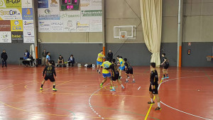 El Pedro Alonso Niño sigue en racha y peleando duramente con el Pozoblanco por acabar segundo.