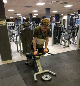 El piloto onubense ha dedicado muchas horas de gimnasio durante este invierno. 