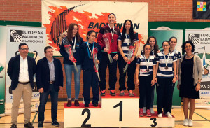 Podio del dobles femenino Absoluto, con el oro de Haideé Ojeda y el bronce de  Cinta Esquivel, Belén Rodríguez, María Díaz y Cinta Rodríguez.