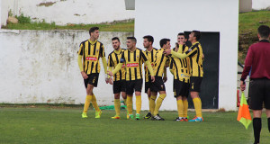 El San Roque se impone por 4-3 en una locura de partido ante el Ciudad de Lucena.