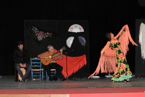 Reivindicación de la igualdad a través de la poesía, el teatro, el cante, el baile y el color.