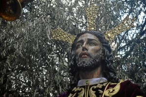 Rostro del Cristo de la Oración, obra del imaginero Luis Ortega Bru. / Foto: Sergio Borrero.