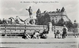 Fuente Neptuno y Ritz.