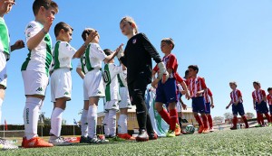 Atlético de Madrid y Córdoba disputaron una final Prebenjamín de la Gañafote Cup mucho más reñida de lo que reflejó el marcador.