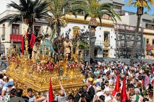 Un momento de la salida procesional de la Borriquita en 2017. 