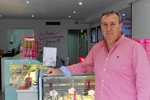 Rafael García Wakelin, director gerente de la Heladería Porto Bello en Huelva capital.  