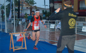 El suizo Daniel Hubmann, campeón del sprint urbano en Punta.