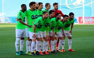 Formación de salida del Recreativo en La Condomina. / Foto: @UCAMMurciaCF.