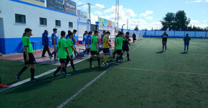 Los jugadores del Atlético Onubense confían en tener un poco de más fortuna que el día ante el Xerez Deportivo. / Foto: @XerezCD_OFICIAL.