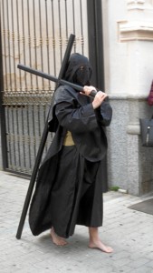 Es una de las hermandades más sobrias de la Semana Santa onubense.