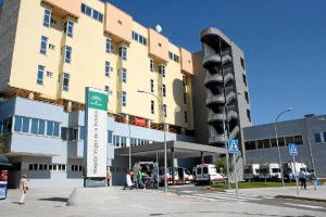 El mismo día que acabó en el Carlos Haya, el 24 de mayo de 2001, la contrataron en el Hospital Virgen de la Victoria de Málaga. / Foto: Junta de Andalucía.