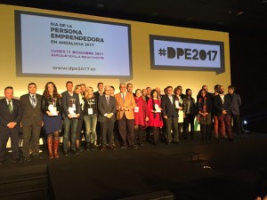 Foto de finalistas y ganadores de la pasada edición.