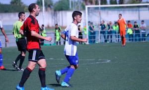 Tras la derrota de la semana pasada ante el Castilleja, el Atlético Onubense está obligado a ganarlo caso todo. / Foto: recrecantera.es.