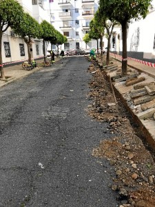 Las obras en la barriada de las adoratrices se prolongarán durante los próximos dos meses.