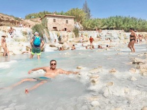 Una ciudad con termas y con otros muchos atractivos.