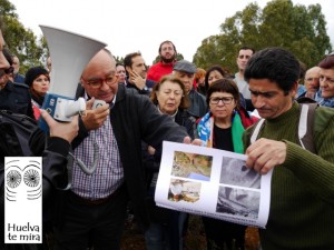 Colectivos como las federaciones de AAVV, Huelva Te Mira o Plataforma Parque Moret, están llevando a cabo una importante campaña de sensibilización.