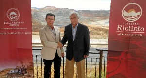 Jose Luis Bonilla director de la Fundacion Riotinto y Ramon Cesar Martin, de Atalaya Minning.