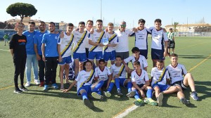 El Pinzón, equipo campeón del torneo de fútbol celebrado en Punta Umbría.