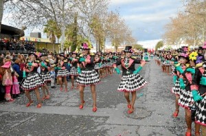 Las fiestas atraen la atención de los visitantes y turistas.