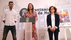 Un momento de la presentación del II Triatlón Olímpico 'Huelva, Puerto del Descubrimiento'.