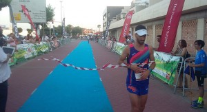 Adrián Andivia, ganador de la prueba atlética celebrada en Corrales.