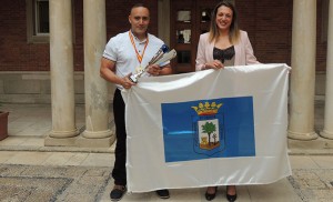 Un momento de la recepción en el Ayuntamiento de Huelva a David Dos Rey.