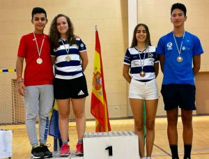 Lucía Morán y Alba Padilla, plata y bronce en los dobles mixtos.