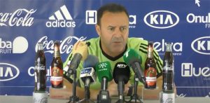 José María Salmerón, entrenador del Recre, durante la rueda de prensa de este viernes. / Foto: Captura imagen recre.org.