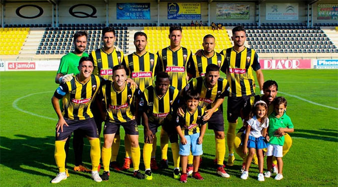 Un necesitado San Roque acude a Los Barrios con la única idea de ganar. / Foto: @SanRoqueLepe.