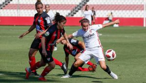 El Sporting Puerto de Huela quiere pasar página de su derrota en Sevilla y se centra en ganar este domingo al Levante. / Foto: www.lfp.es.