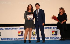 Mariela Perera Borrego recibió el premio a la Mejor Deportista Femenina.