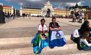 José Carlos Galván y Antonio Bendala, una vez concluida la prueba en la plaza del Comercio de Lisboa.