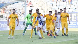 Ganar en casa otra vez, reto del Recre en su partido de este domingo ante el Almería B. / Foto: Pablo Sayago.