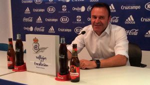 José María Salmerón, entrenador del Recre, en rueda de prensa. / Foto: @recreoficial.