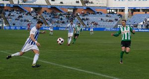 Decepción tras el empate del Decano ante el Atlético Sanluqueño. / Foto: Pablo Sayago.