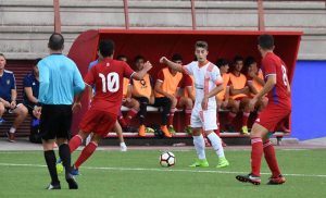 Atlético Onubense y La Palma empataron a uno en un partido igualado. / Foto: David Limón.