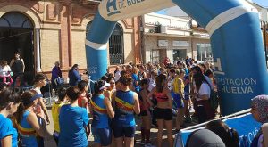 Momentos previos a la salida de la prueba Absoluta femenina.